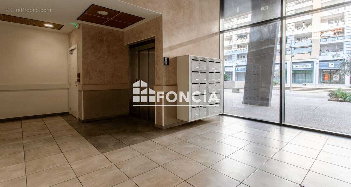 Appartement à NIMES