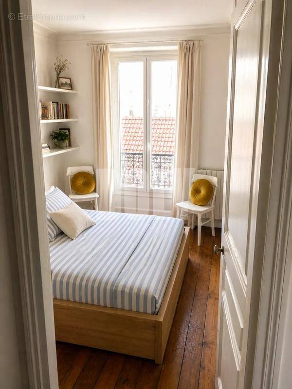 Appartement à PARIS-11E