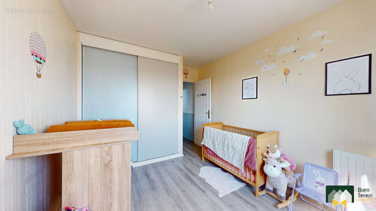 Appartement à MAINVILLIERS