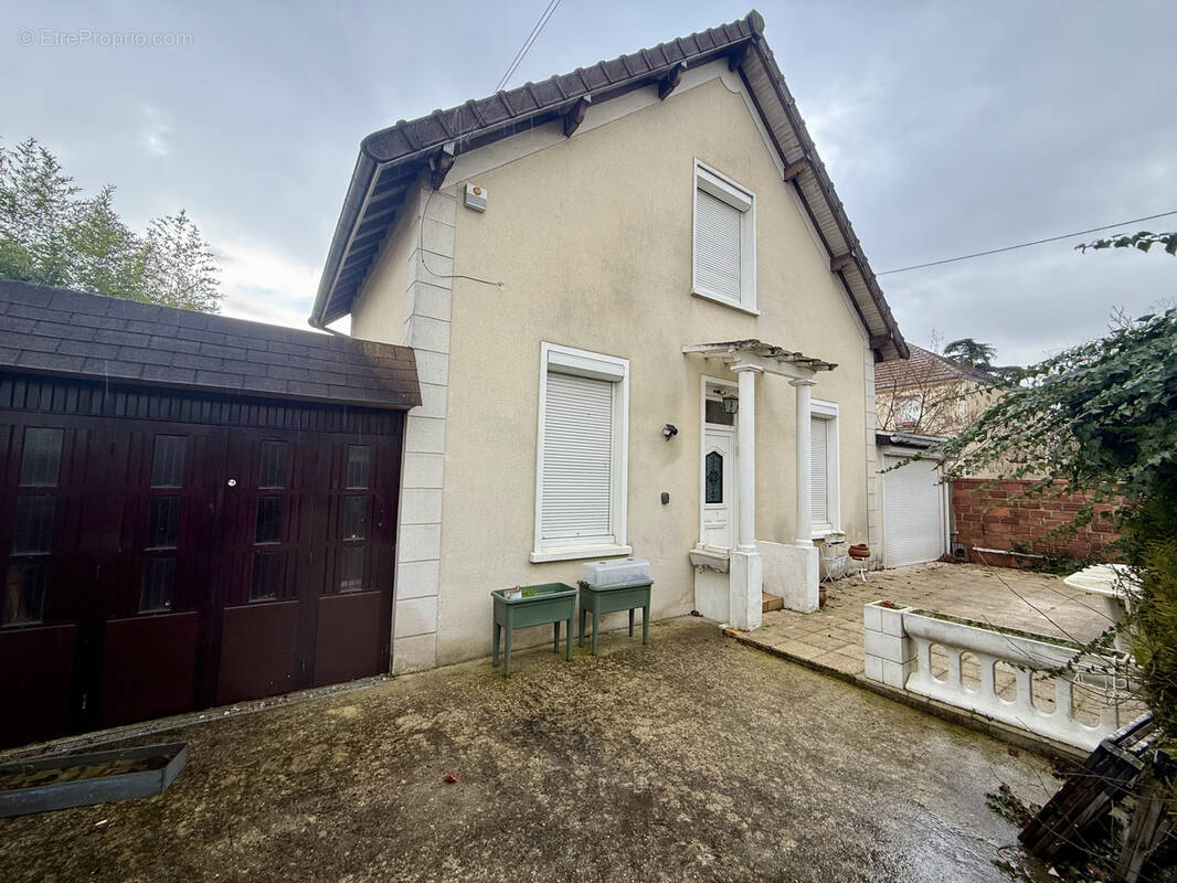 Maison à AULNAY-SOUS-BOIS