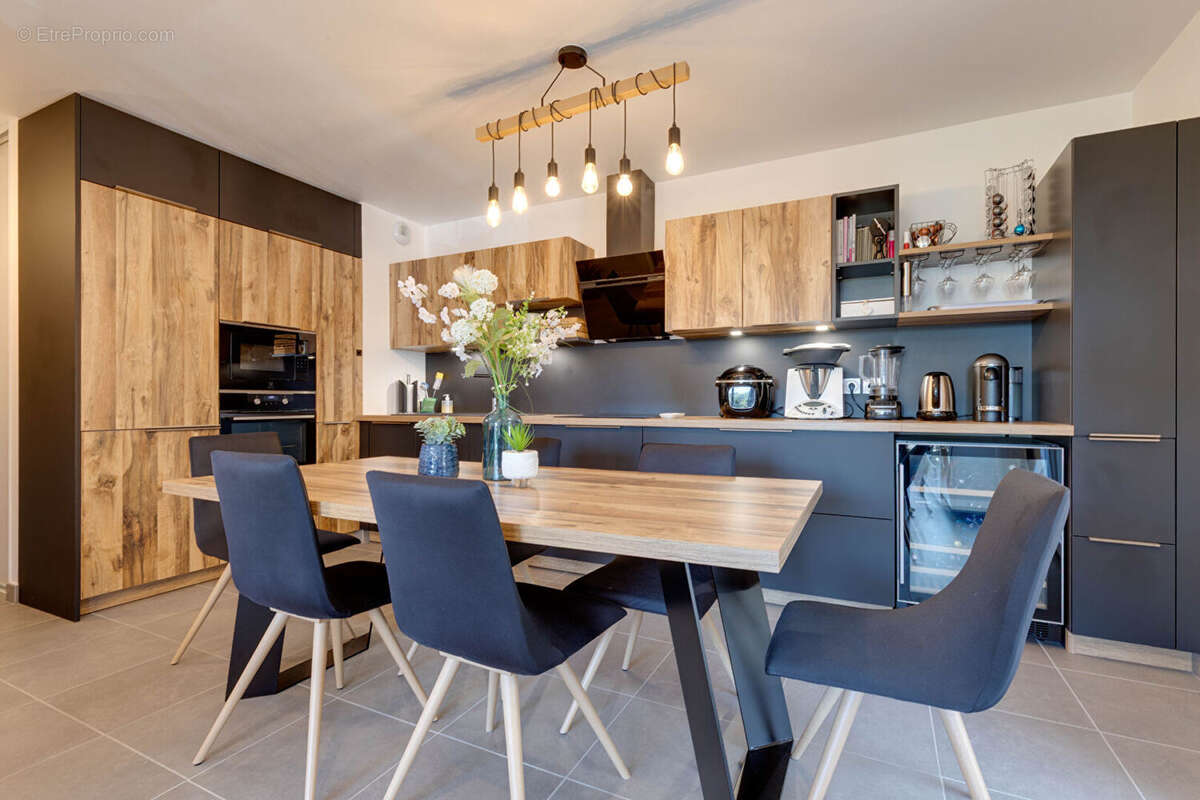 Appartement à MESSERY