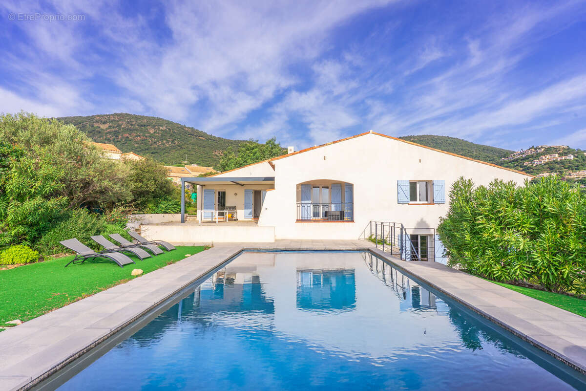 Maison à CAVALAIRE-SUR-MER