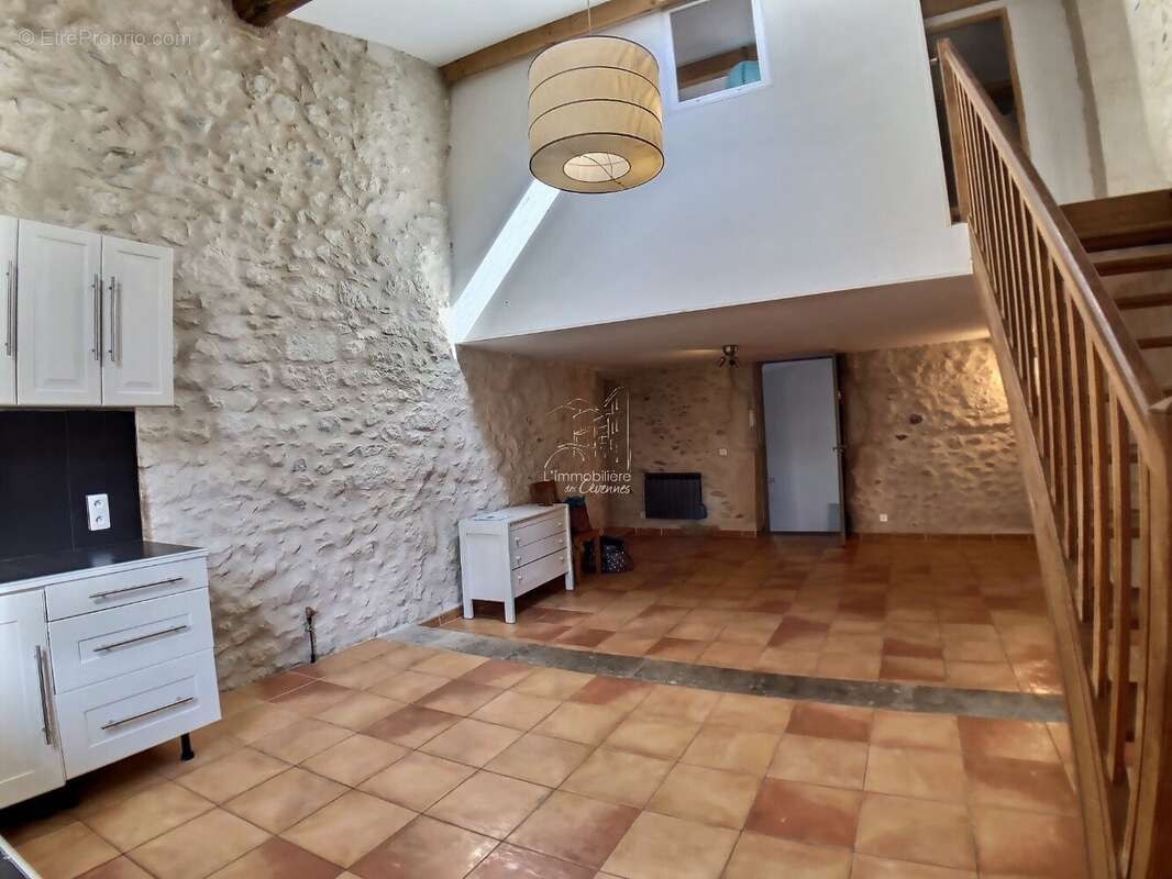 Appartement à GANGES