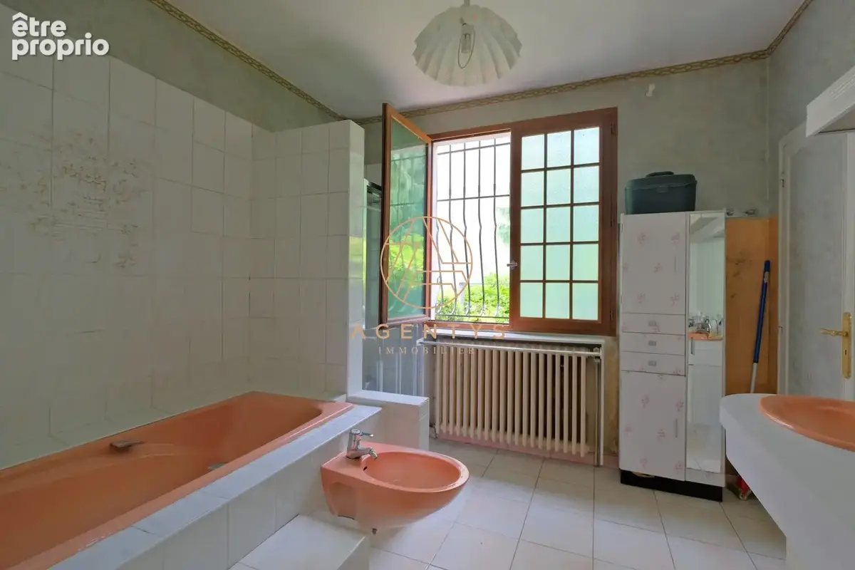 Maison 4 pièces 107 m² à vendre à Creteil (94000) - photo 4