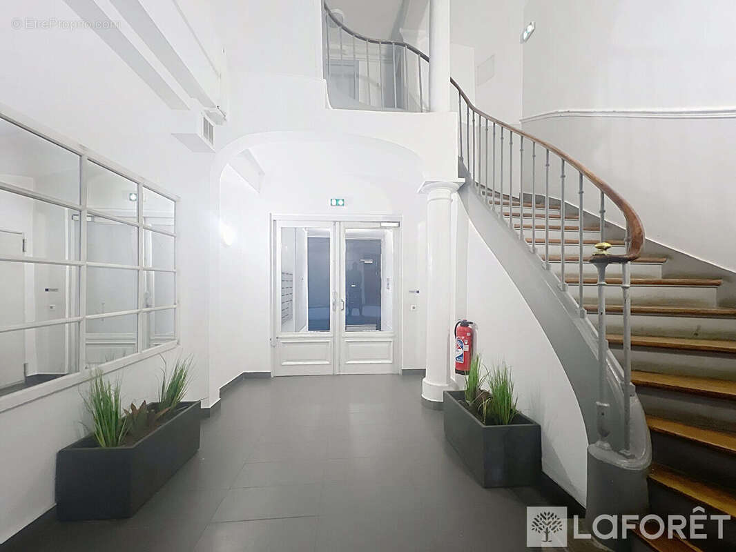 Appartement à PARIS-2E