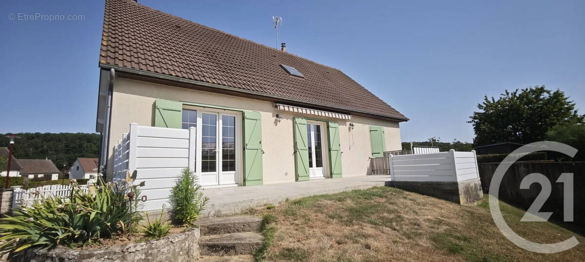 Maison à MARBOUE