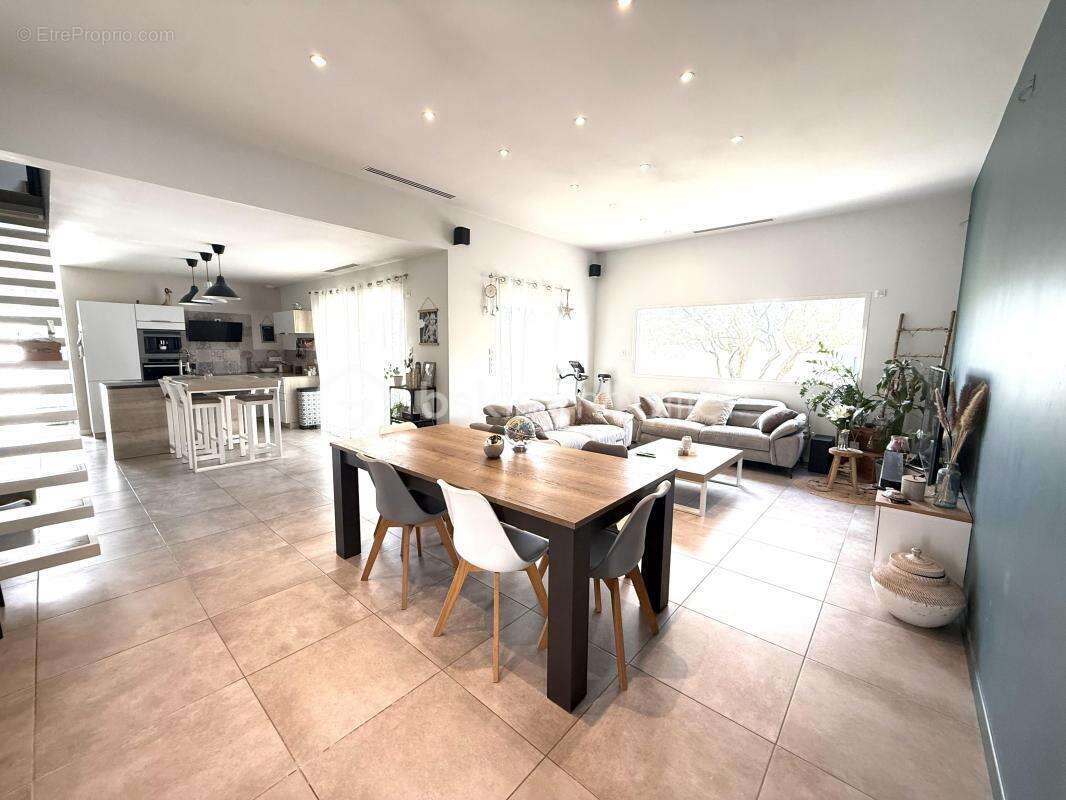 Maison à SAINT-ANDRE-DE-SANGONIS