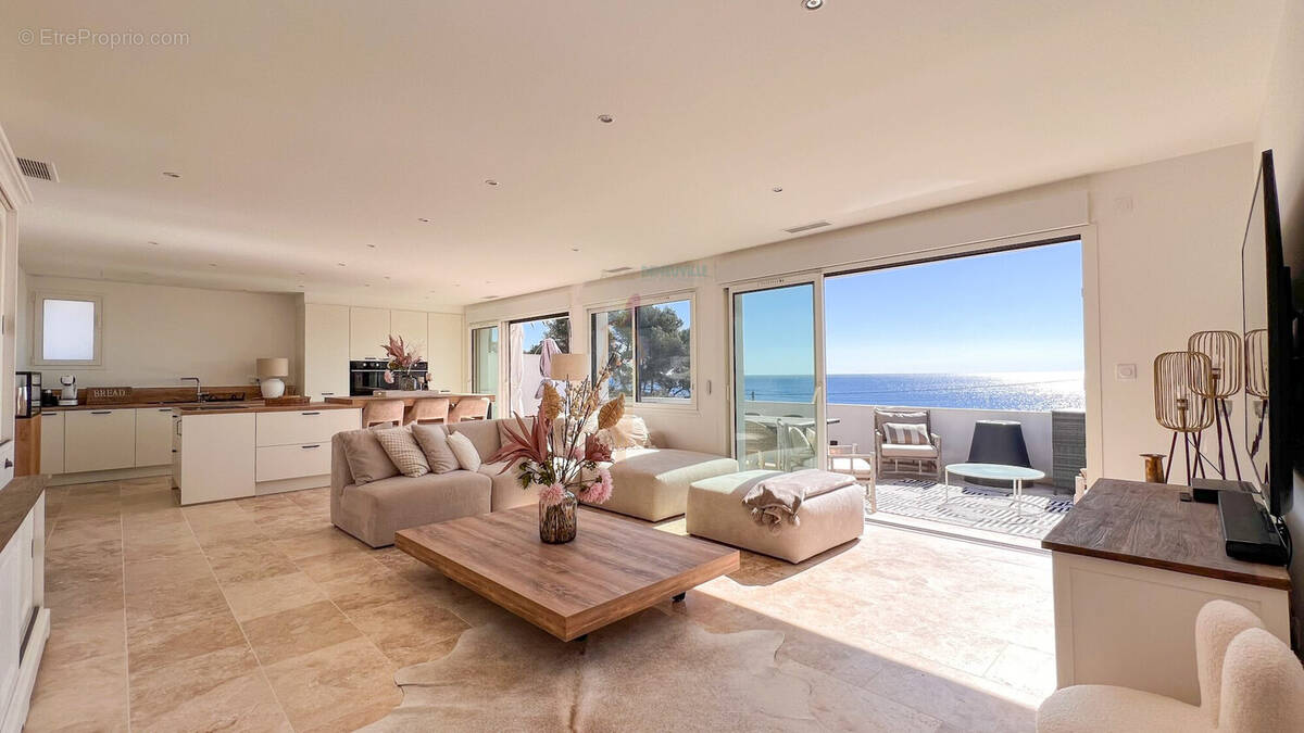 Appartement à LES ISSAMBRES