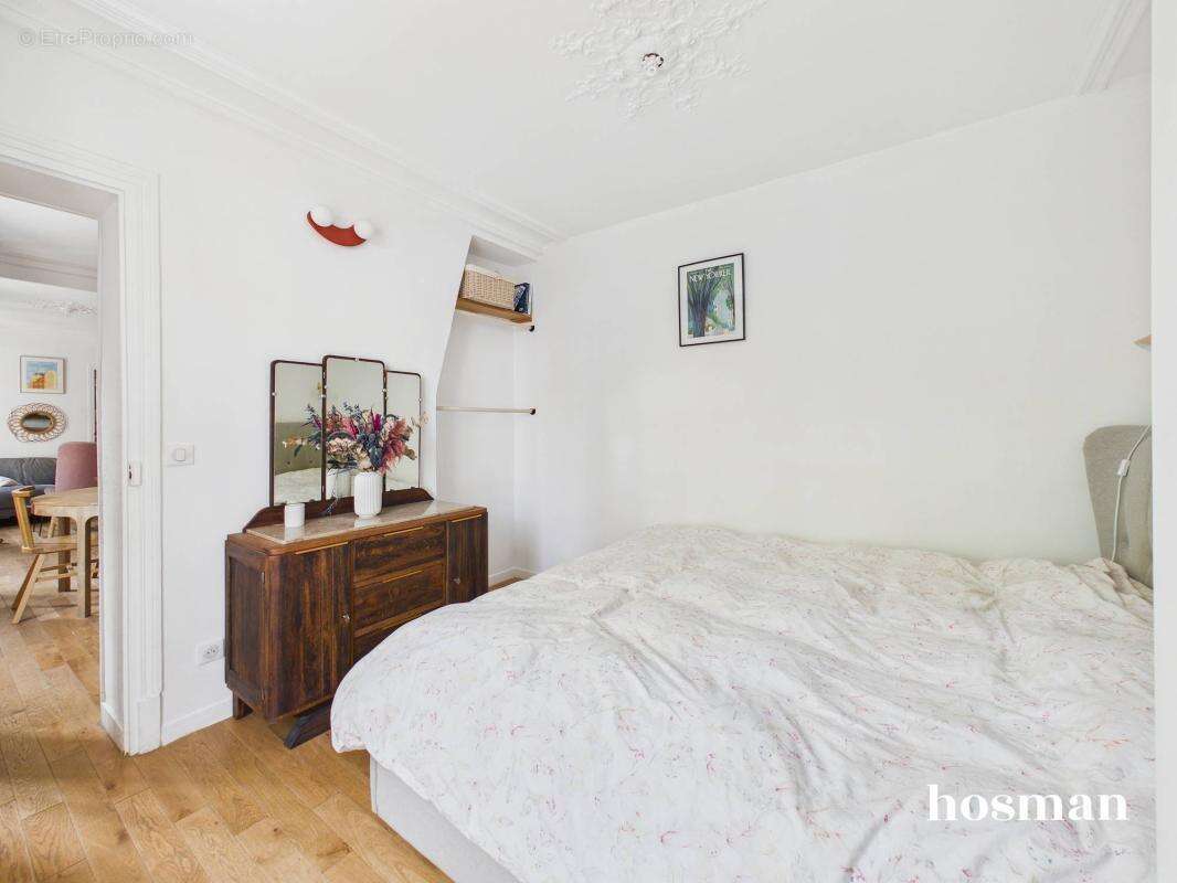 Appartement à PARIS-10E