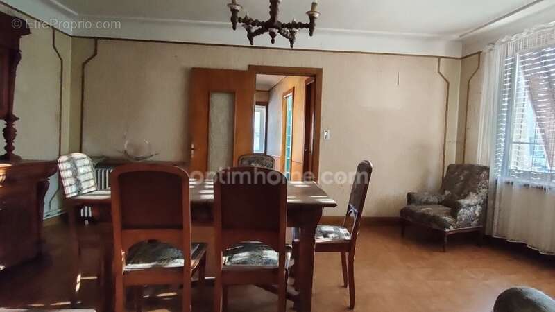 Maison à MONTHUREUX-SUR-SAONE