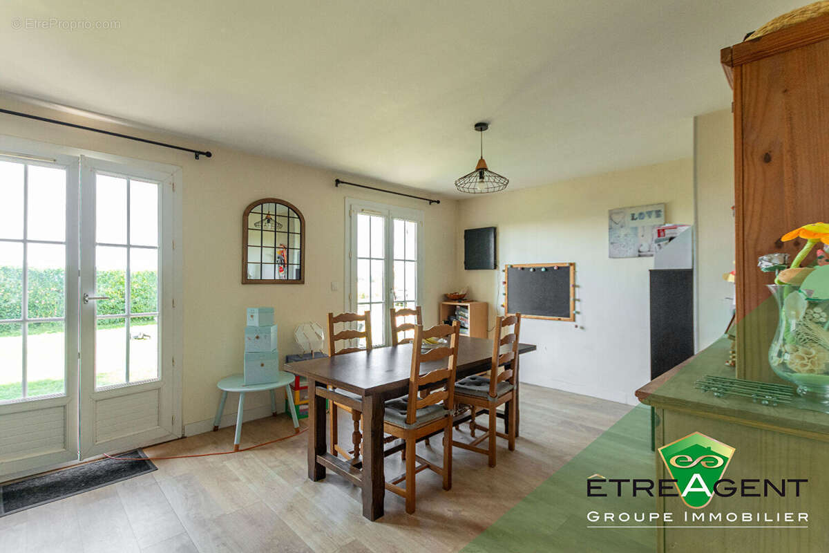 Maison à ROMILLY-LA-PUTHENAYE