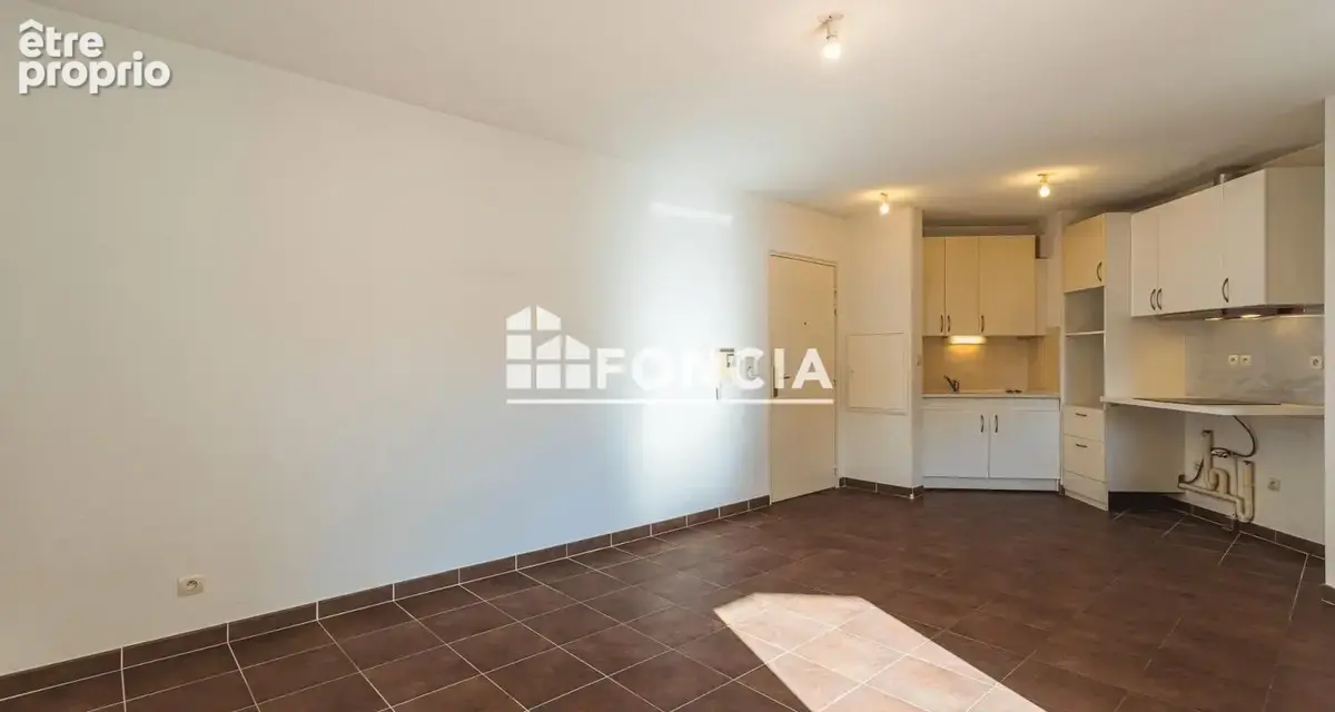  À VENDRE – T2 avec grande terrasse et parking privatif – Secteur Chateaubanne, La Seyne-sur-Mer - photo 6