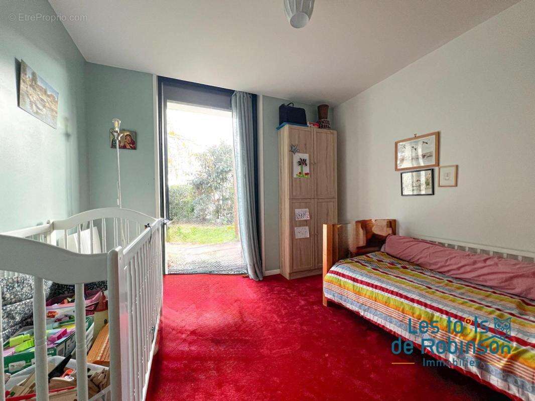 Maison à LE PLESSIS-ROBINSON