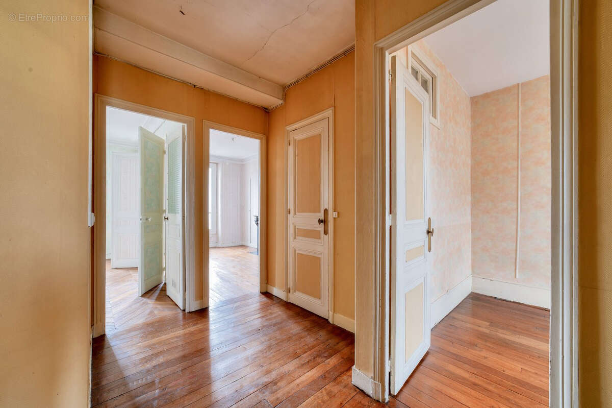 Appartement à SAINT-MANDE