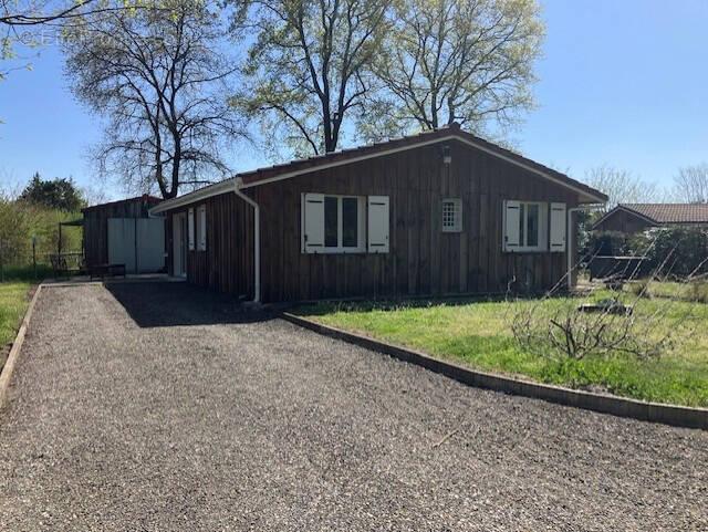 Maison à SAINT-LAURENT-MEDOC