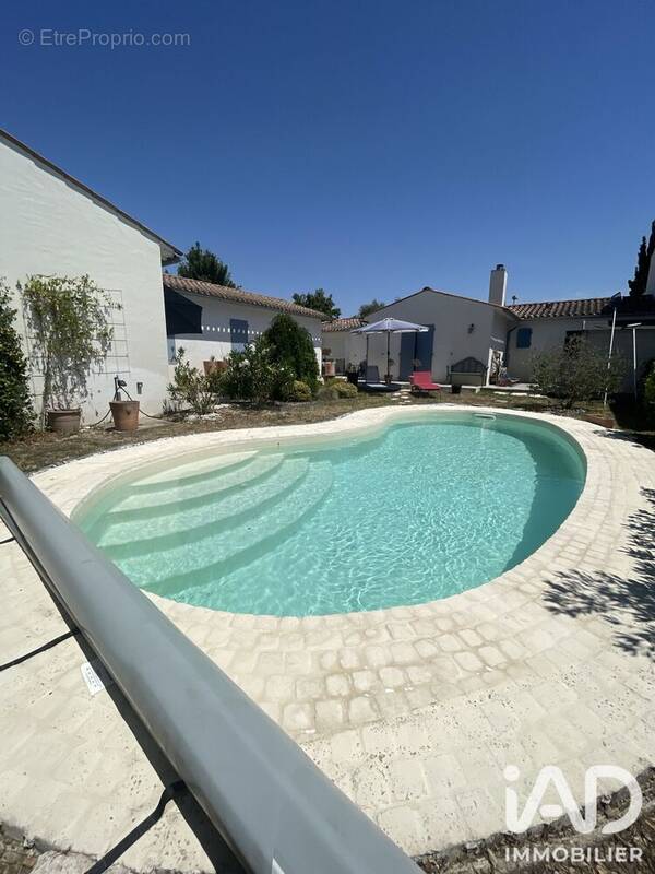 Photo 1 - Maison à PERIGNY