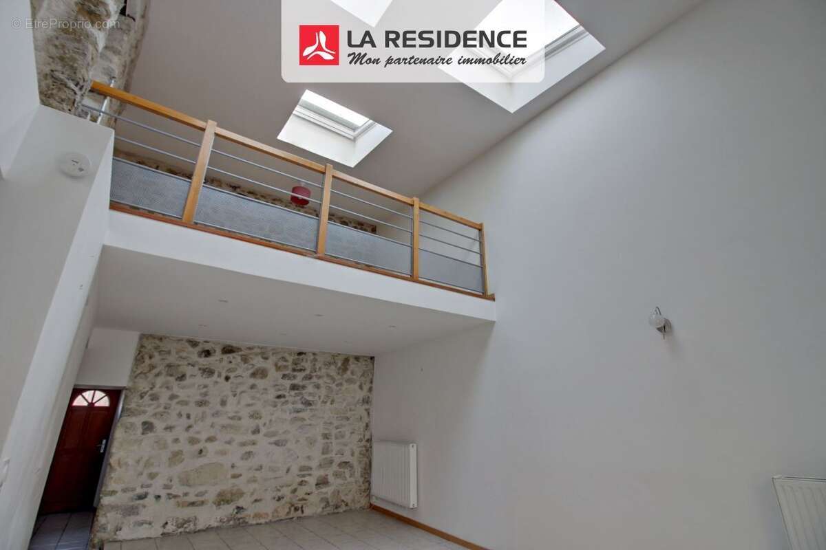 Maison 104 m² à Conflans-Sainte-Honorine  - photo 6