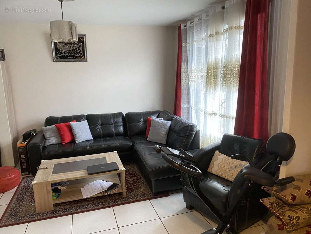Appartement à CHAMPIGNY-SUR-MARNE