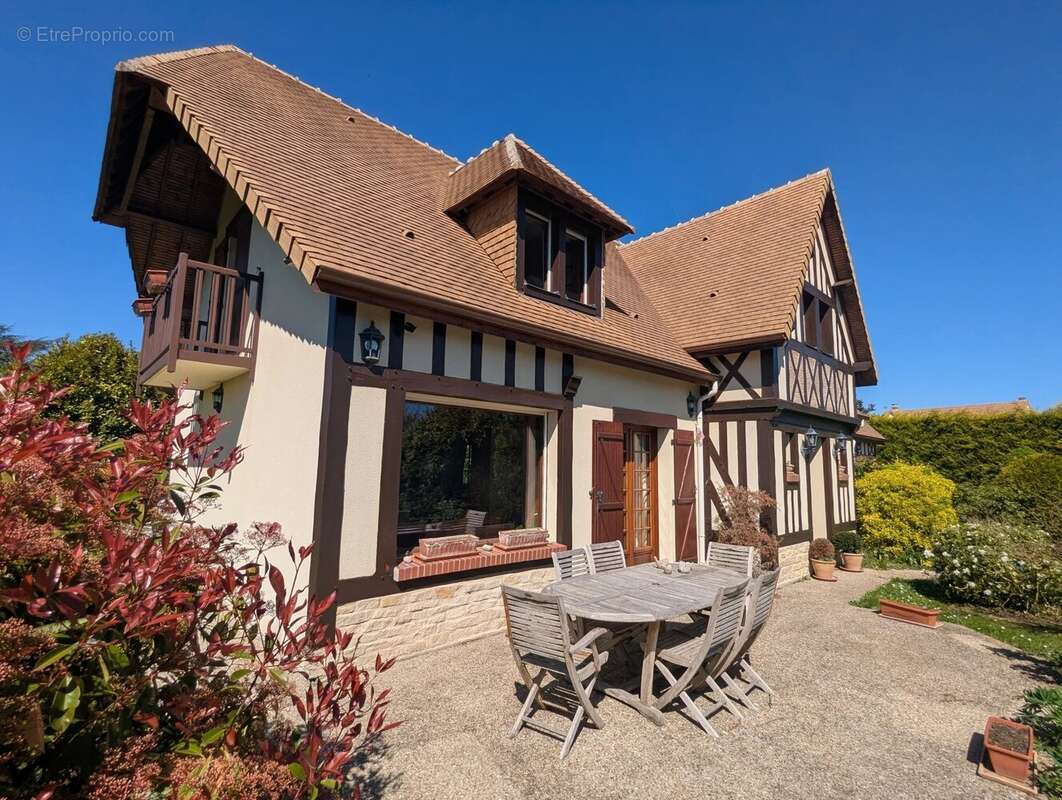 Maison à PACY-SUR-EURE