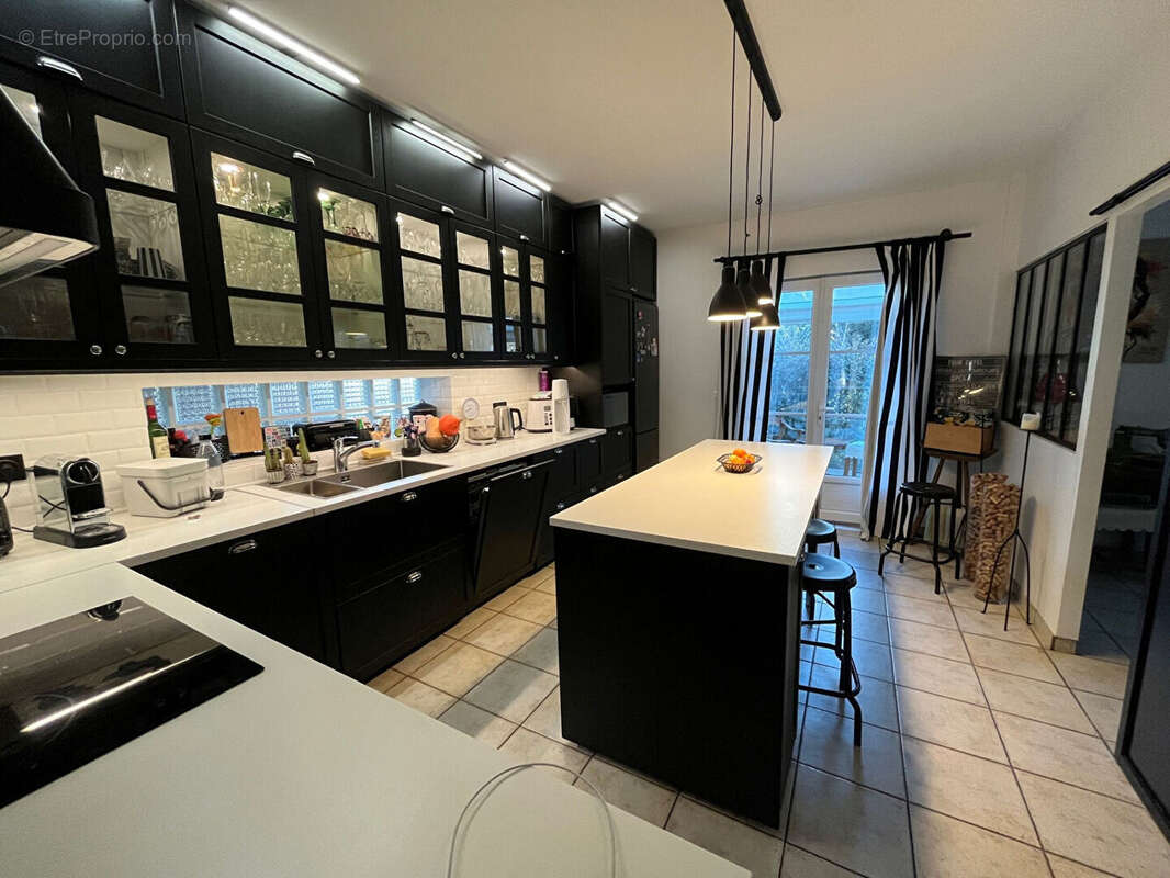 Maison Antony de 6 pièces d'environ 170 m² - photo 3