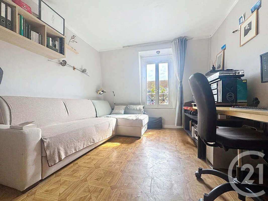 Appartement à PARIS-11E