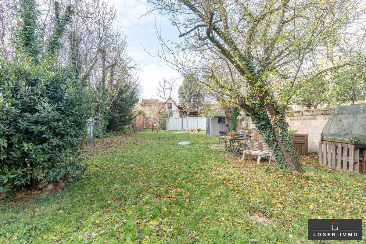 Maison à LE PERREUX-SUR-MARNE