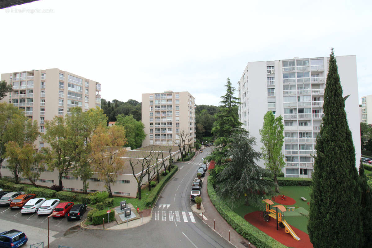 Appartement à LA VALETTE-DU-VAR