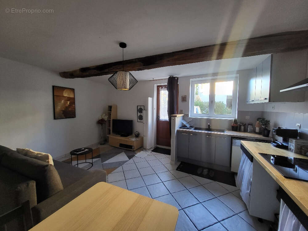 Appartement à CHATILLON-SUR-CHALARONNE