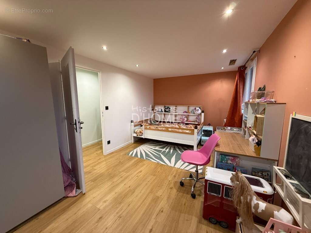 Maison à TOURNAN-EN-BRIE