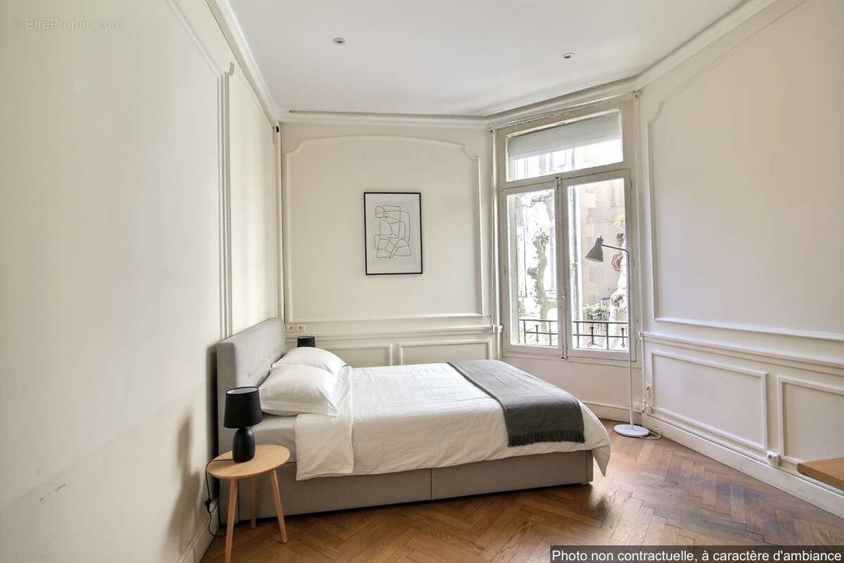 Appartement à MARSEILLE-6E
