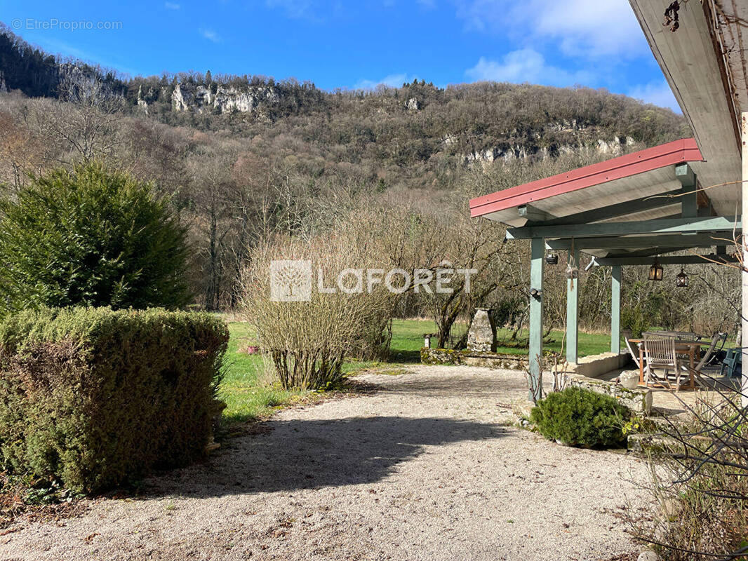 Maison à LONS-LE-SAUNIER