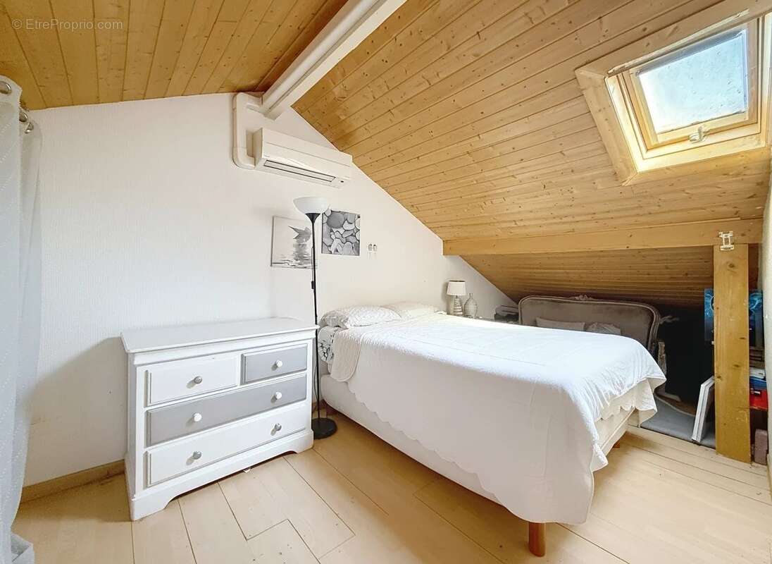 Belle maison de ville - photo 10
