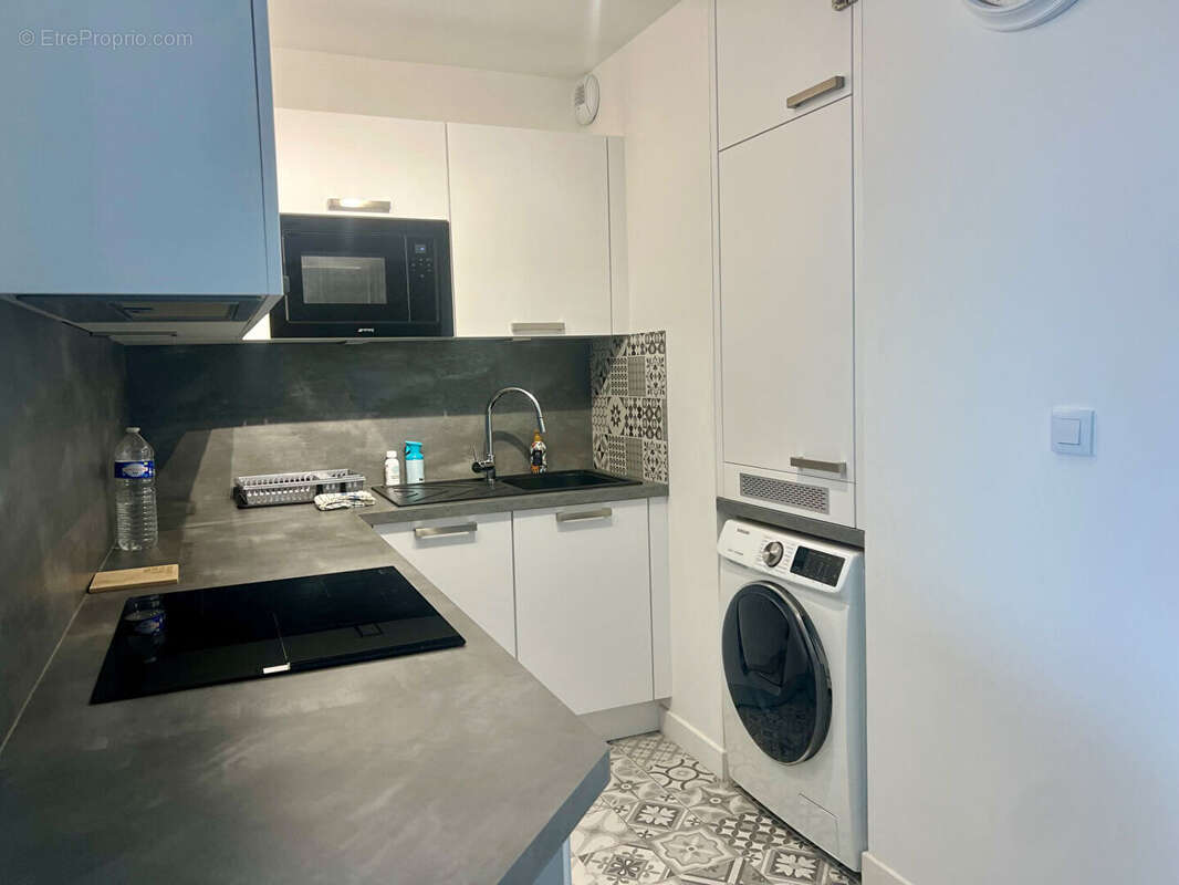 Appartement à FOURAS