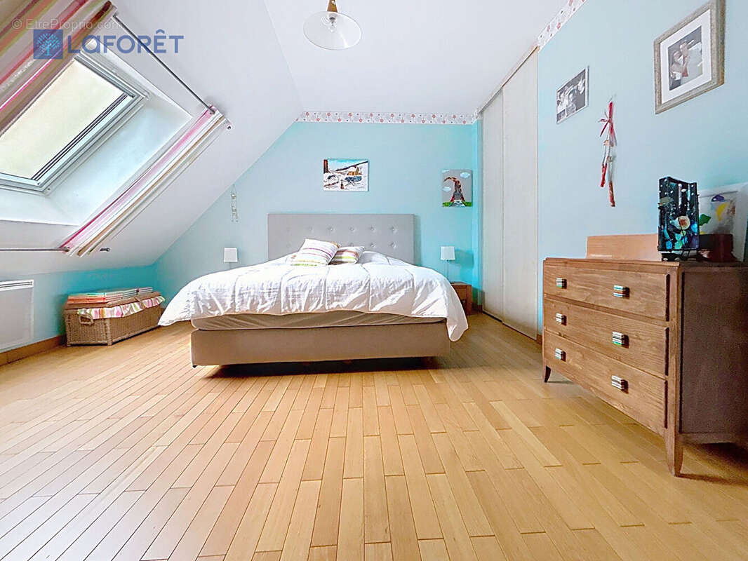 Maison à COUILLY-PONT-AUX-DAMES