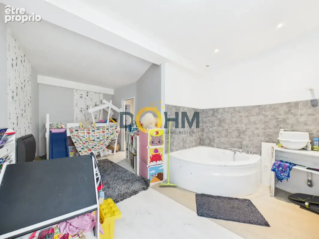 EN EXCLUSIVITÉ   Duplex inversé - 97.88 m2 - photo 9