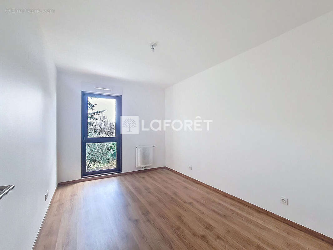 Appartement Rillieux La Pape 4 pièce(s) 88 m2 - photo 4