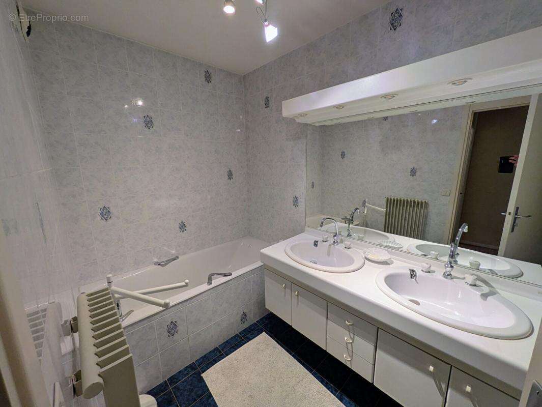 Appartement à ROANNE