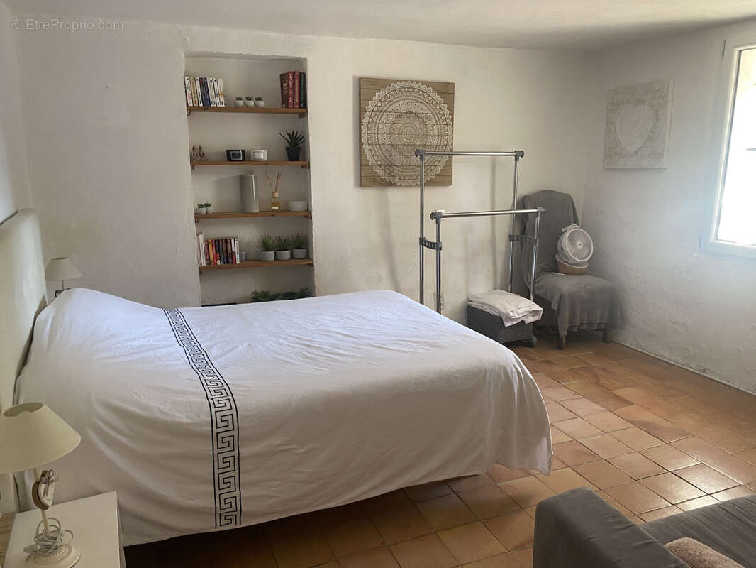 Maison à MANDELIEU-LA-NAPOULE