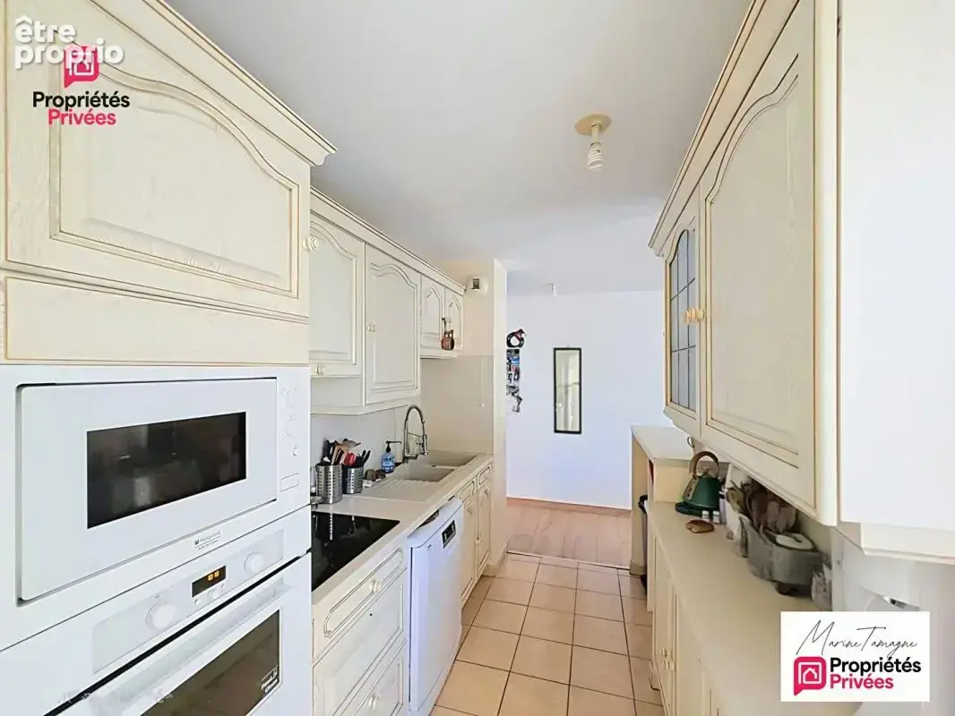 Verberie centre  61 m² + balcon 12 m² + 2 parkings  158 500 - photo 8