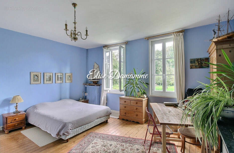 Maison à SAINT-JOUIN-BRUNEVAL