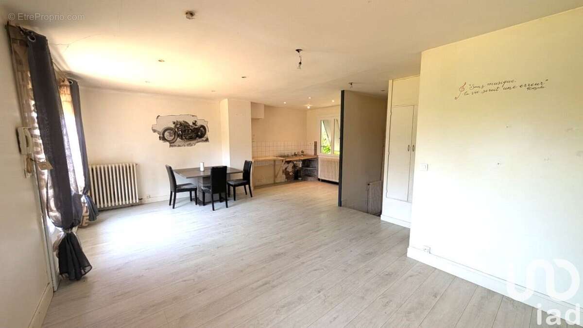 Photo 6 - Maison à MONTENDRE