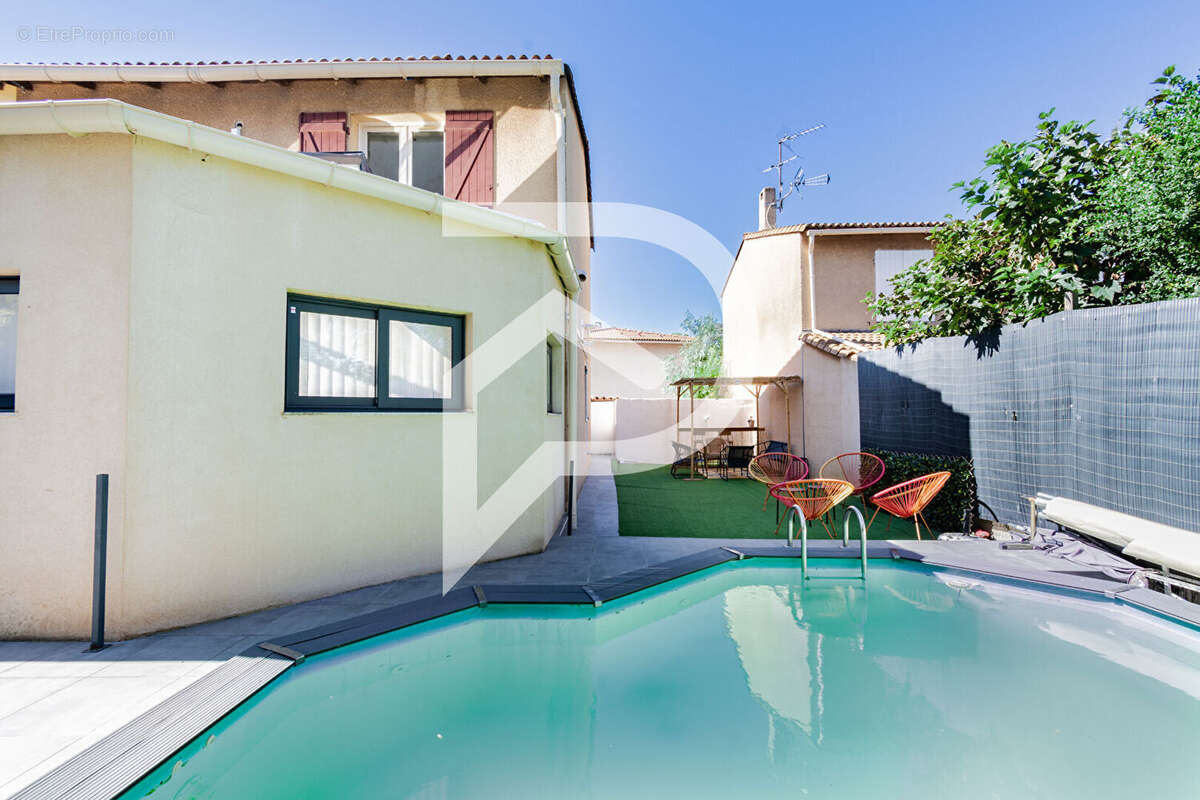 Maison à MARSEILLE-10E