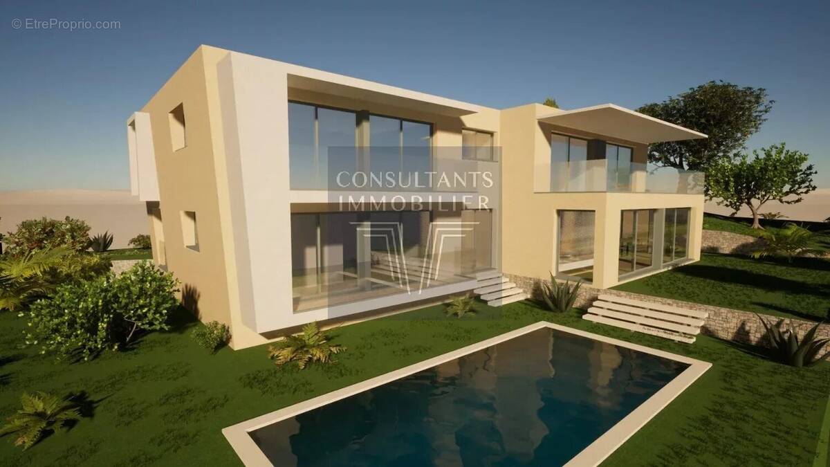 Terrain à VALLAURIS