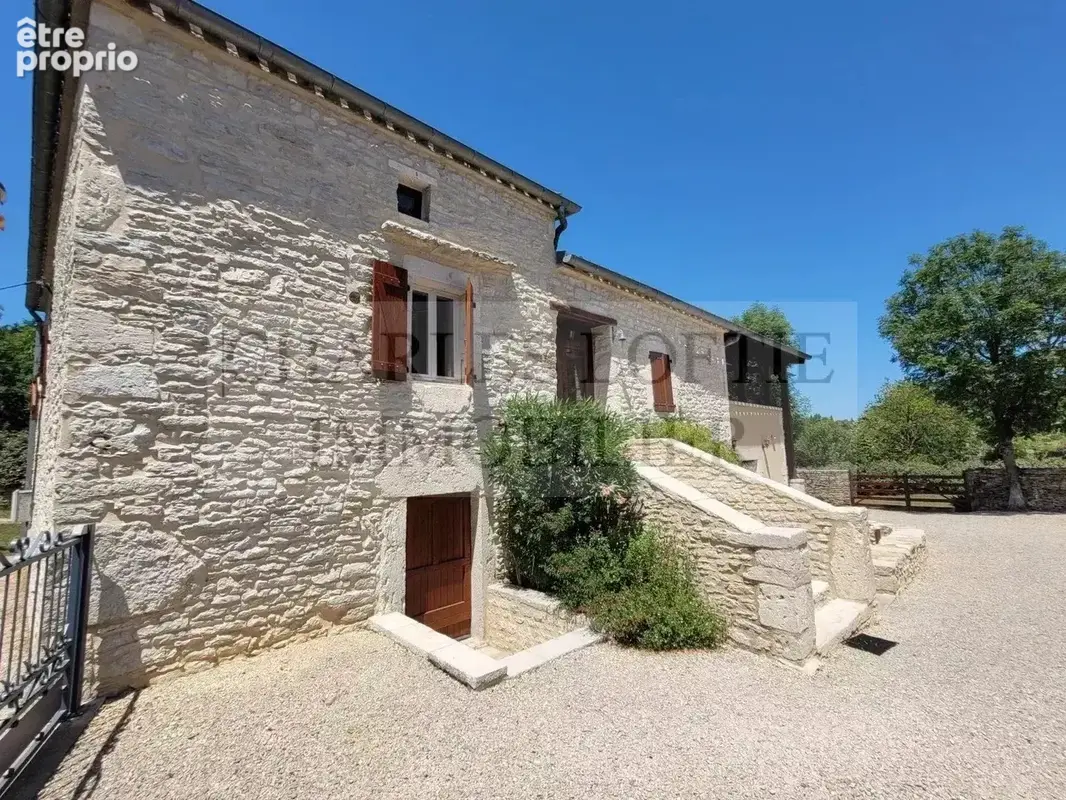 Charmante propriété en pierre avec dépendance, sur plus de 2500 m² de terrain, à 20 minutes de Cahors - photo 13
