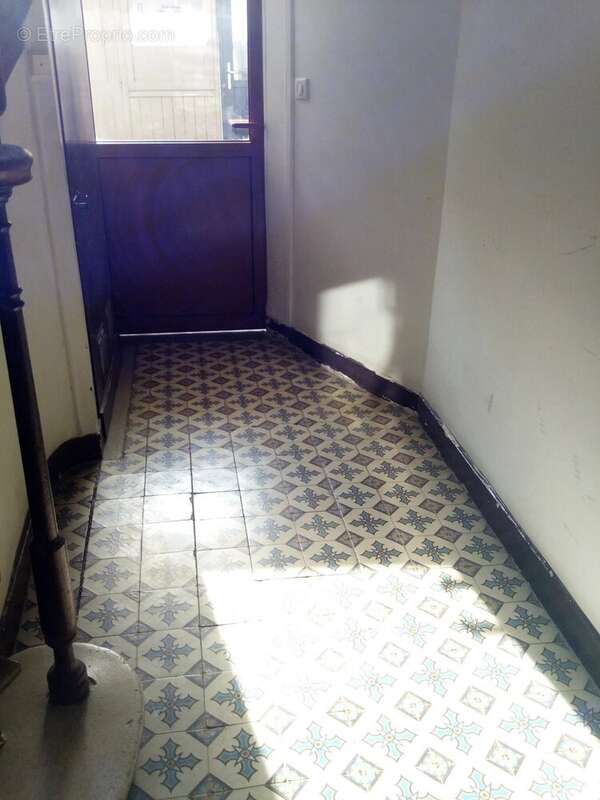 Appartement à PARIS-11E