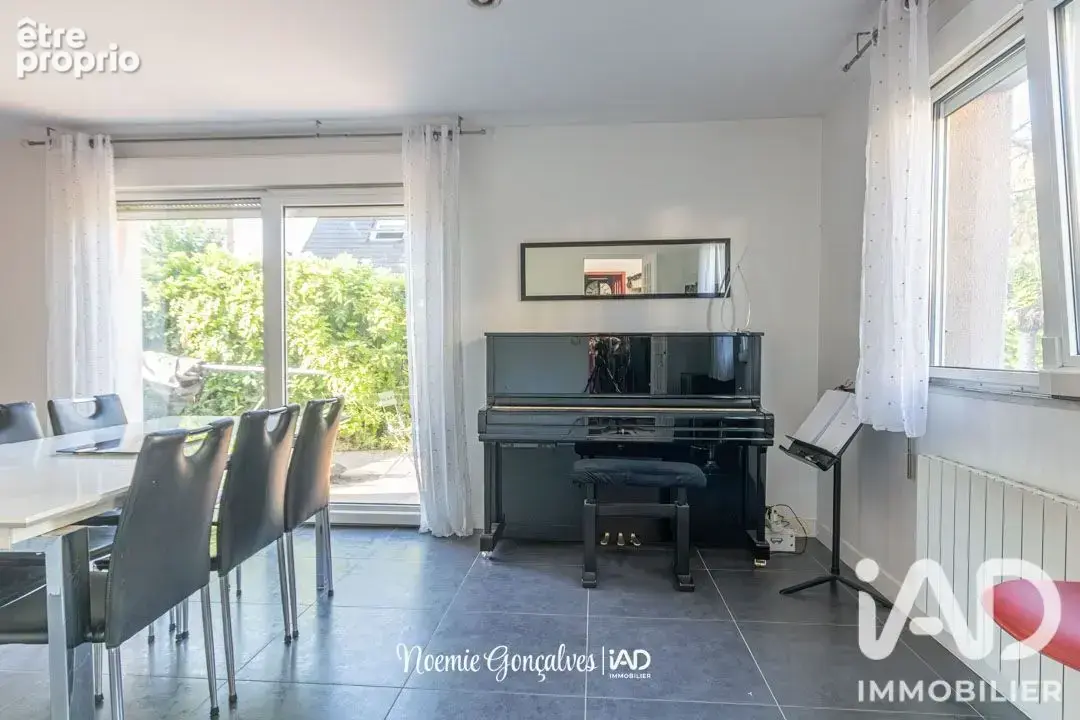 Photo 1 - Maison à MANTES-LA-JOLIE