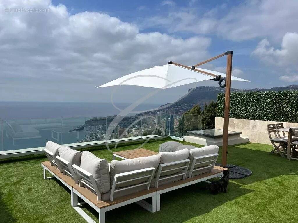 Maison à ROQUEBRUNE-CAP-MARTIN