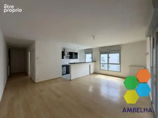 Appartement 2 pièces 55 m² à vendre à La Riche (37520) - photo 2