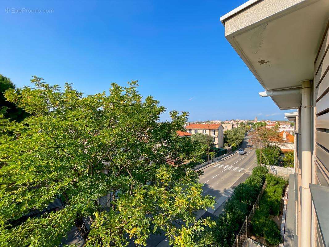 Appartement à FREJUS