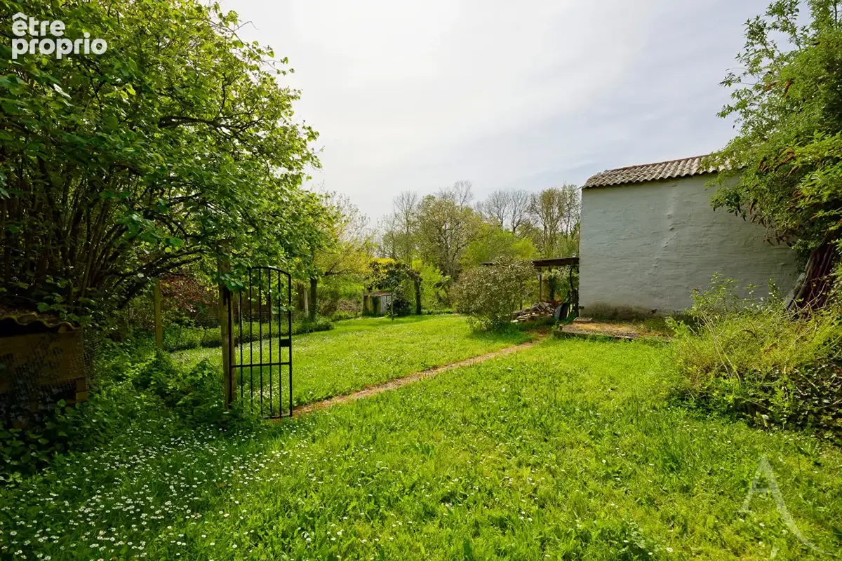 Maison Rocheserviere - photo 1